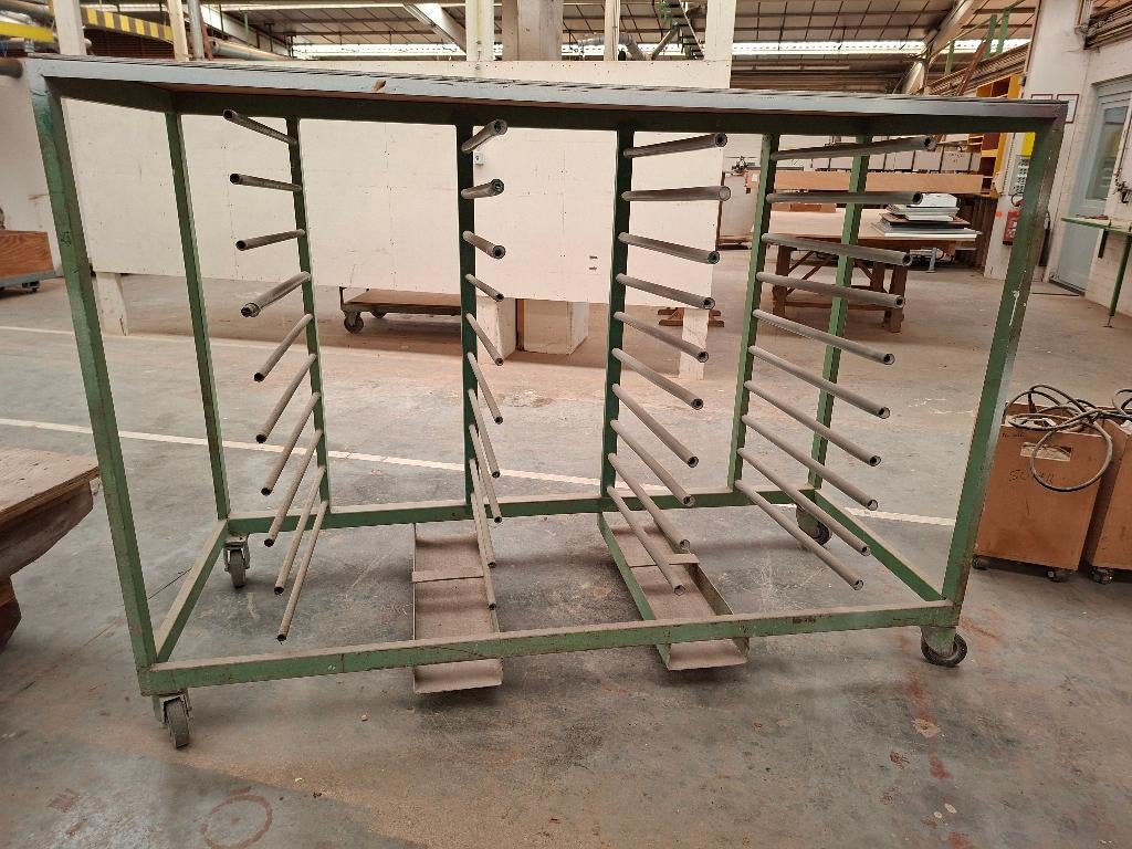 Droogrek op wielen, Ophalen, Gebruikt