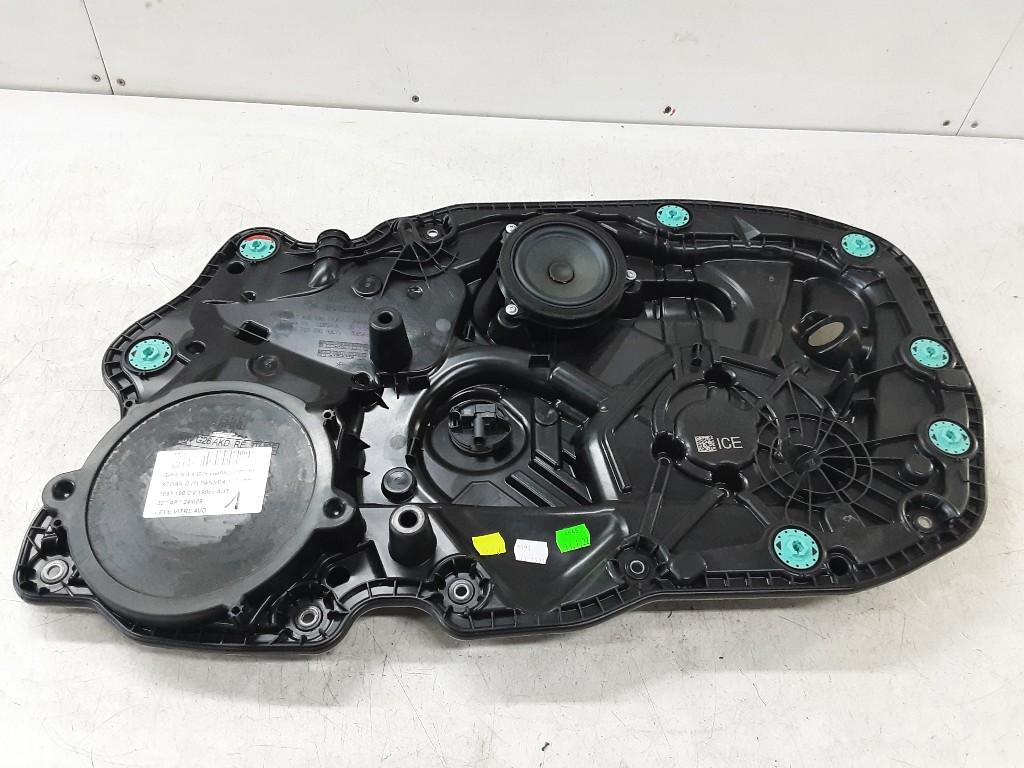 VITRE MECANISME AVANT DROIT BMW 4 serie Gran Coupe (G26), Mevr. I. Hauben, Utilisé, BMW, Rue de l'Espoir 34 34
4030  GRIVEGNÉE, BE