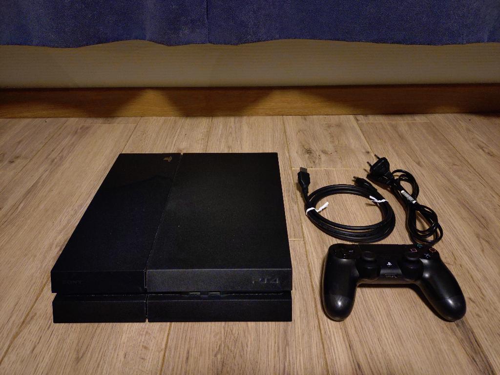 Sony PlayStation 4 (500 GB), Games en Spelcomputers, Spelcomputers | Sony PlayStation 4, Ophalen, Met 1 controller, Original, 500 GB