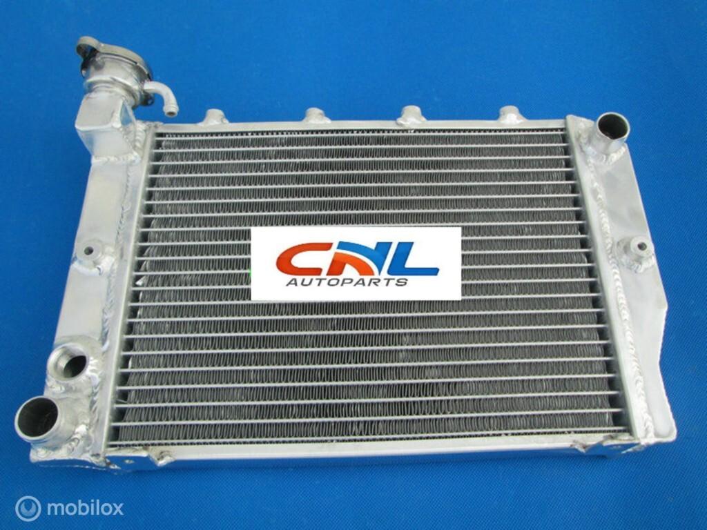 Radiateur HONDA V45 VF700C vf 700 Magna 82 83 84 1985 1986, Motos, Neuf, Enlèvement ou Envoi