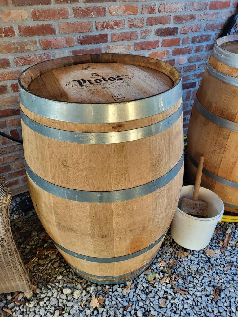 Eiken wijn vat /eiken wijnton /regenton met deksel/kraantje, Tuin en Terras, Regentonnen, Ophalen, Hout