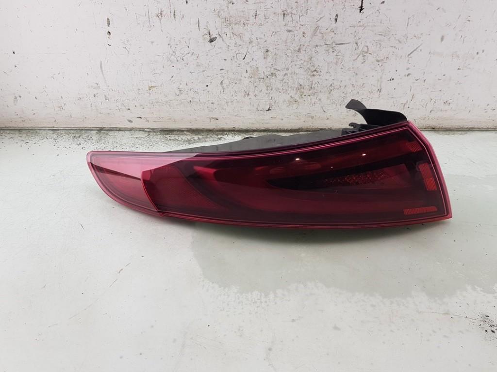 ACHTERLICHT LINKS Alfa Romeo Giulia (952) (01-2015/10-2022), Gebruikt, Alfa Romeo