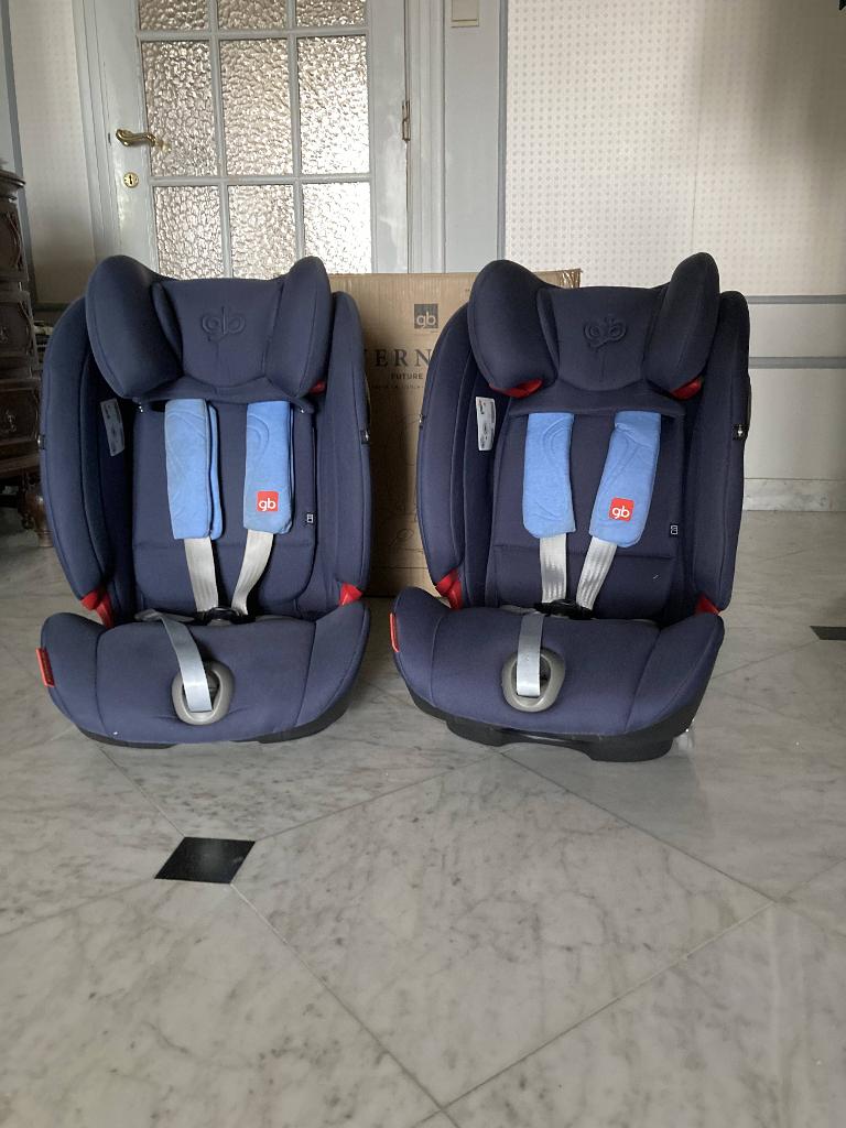 2 sièges auto Good Baby, gb gold, Everna-Fix, EVOLUTIFS, Enfants & Bébés, Sièges auto, Enlèvement, Comme neuf