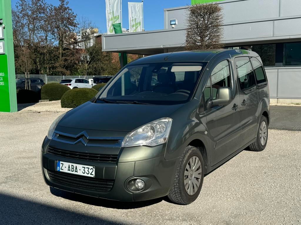 Citroën Berlingo 1.6 HDI, Airco,186.000km, 10.2010, 5 stuks!, Auto's, Citroën, Voorwielaandrijving, Zwart, 4 cilinders, 1600 cc