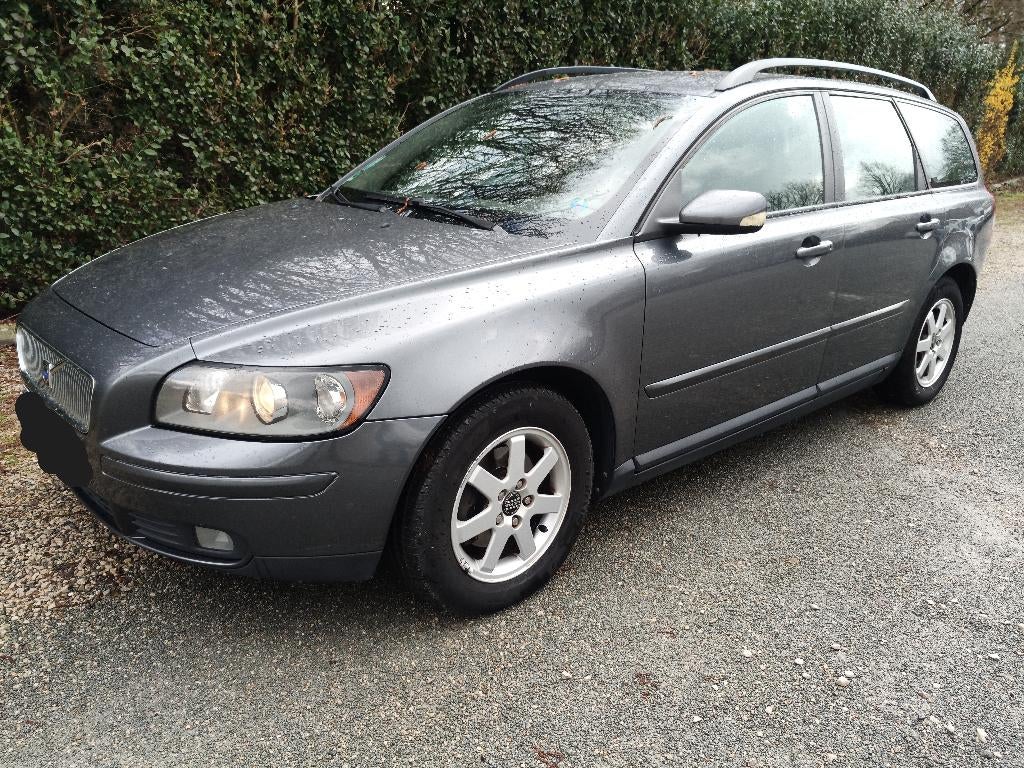 Volvo V50.1,6hdi.173km.2007. Prêt à être immatriculé..., Autos, Volvo, Cuir, Argent ou Gris, 87 kW, Noir