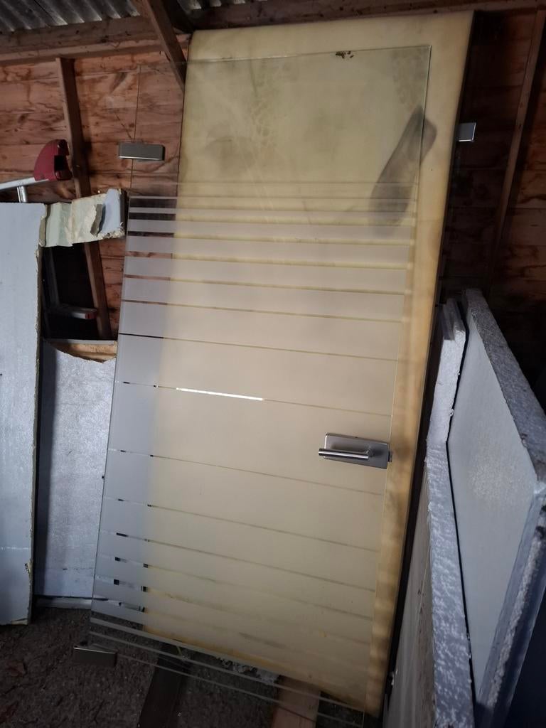 Gratis  Dakpaneel met isolatie 3cm en 1 glazen deur, Ophalen