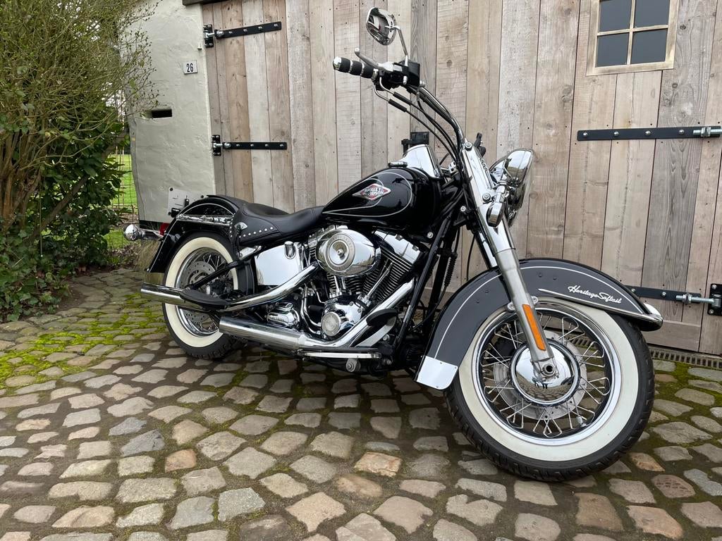 Harley Davidson Heritage Softail, Motos, Motos | Harley-Davidson, Particulier, Enlèvement