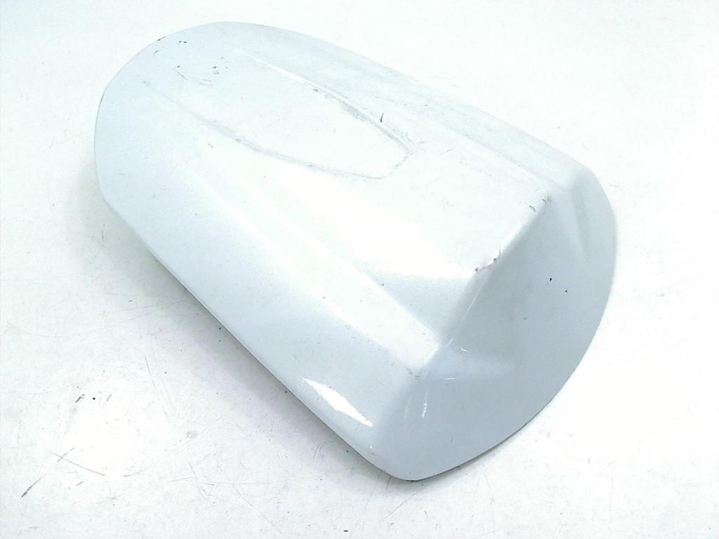 BUDDY COVER GSX R 750 2008-2010 (GSXR750 K8 / K9 / L0), Dhr. S. di Majo, Utilisé, Info@cama-motorparts.nl, P.J. Troelstraweg 8 8
3144 CX  MAASSLUIS, NL