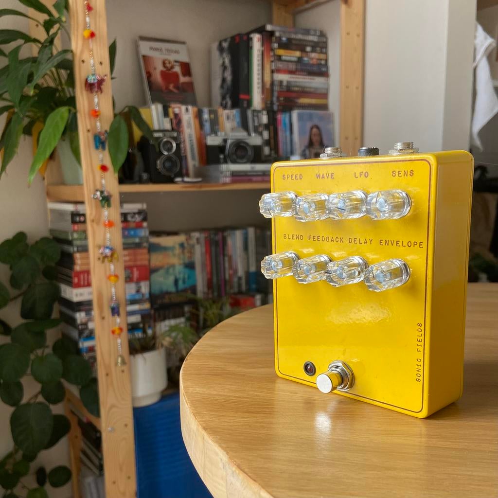 Pedale Mid-fi electronic Clari-(not) / Clari(pirate), Muziek en Instrumenten, Effecten, Zo goed als nieuw, Chorus, Ophalen of Verzenden