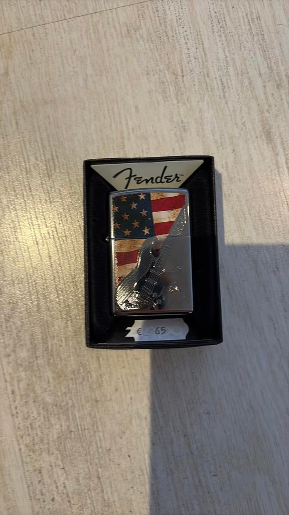 Zippo, Collections, Envoi, Neuf