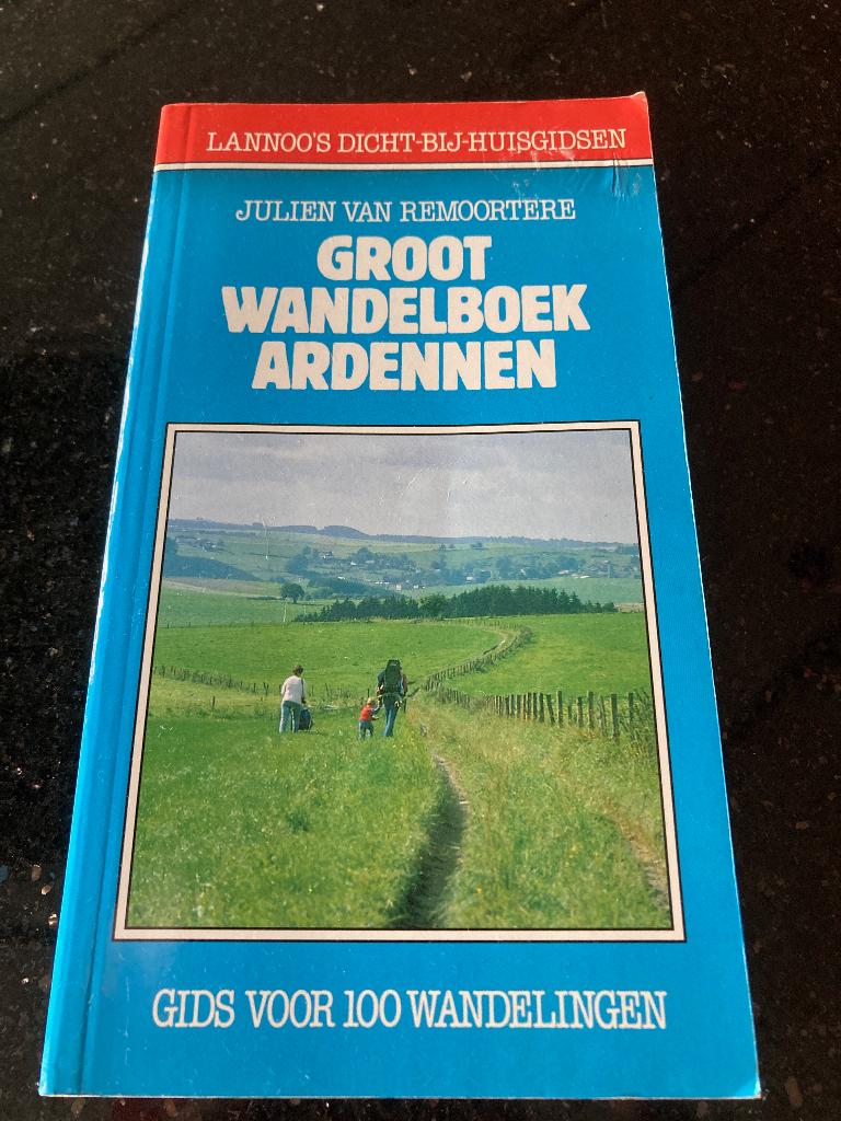 Groot wandelboek Ardennen. Zeer goede staat, Ophalen of Verzenden, Gebruikt, Overige typen