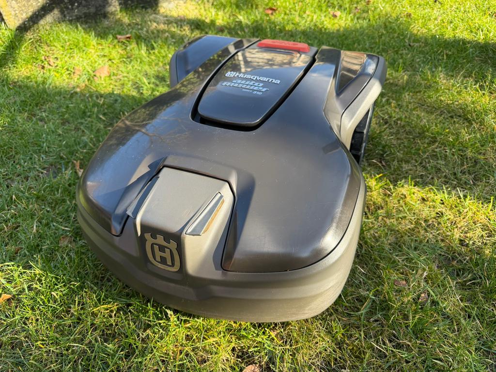 Husqvarna Automower 310 Mark II, Enlèvement ou Envoi, Comme neuf