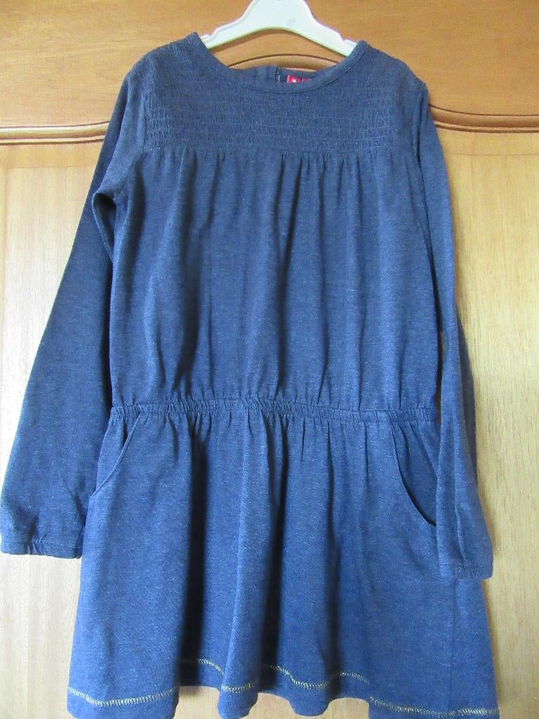 Robe « Girls » taille 6ans, Enfants & Bébés, Enlèvement, Utilisé, Fille, Robe ou Jupe