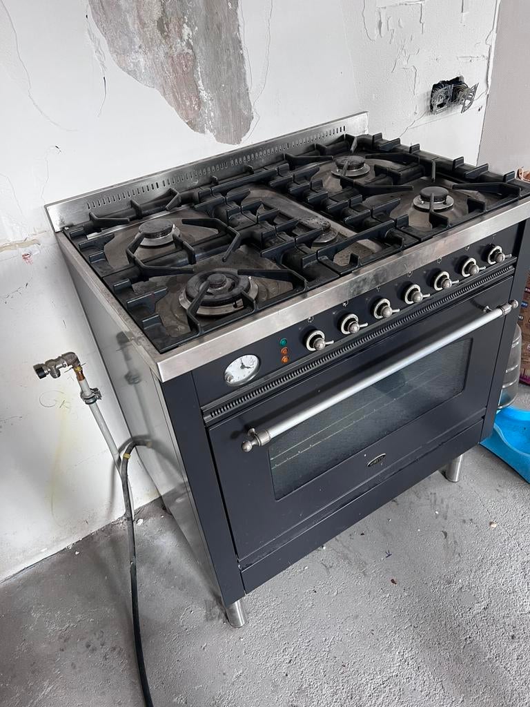 Cuisinière à gaz Boretti, Electroménager, Gaz, Classe énergétique A ou plus économe, Enlèvement, Utilisé