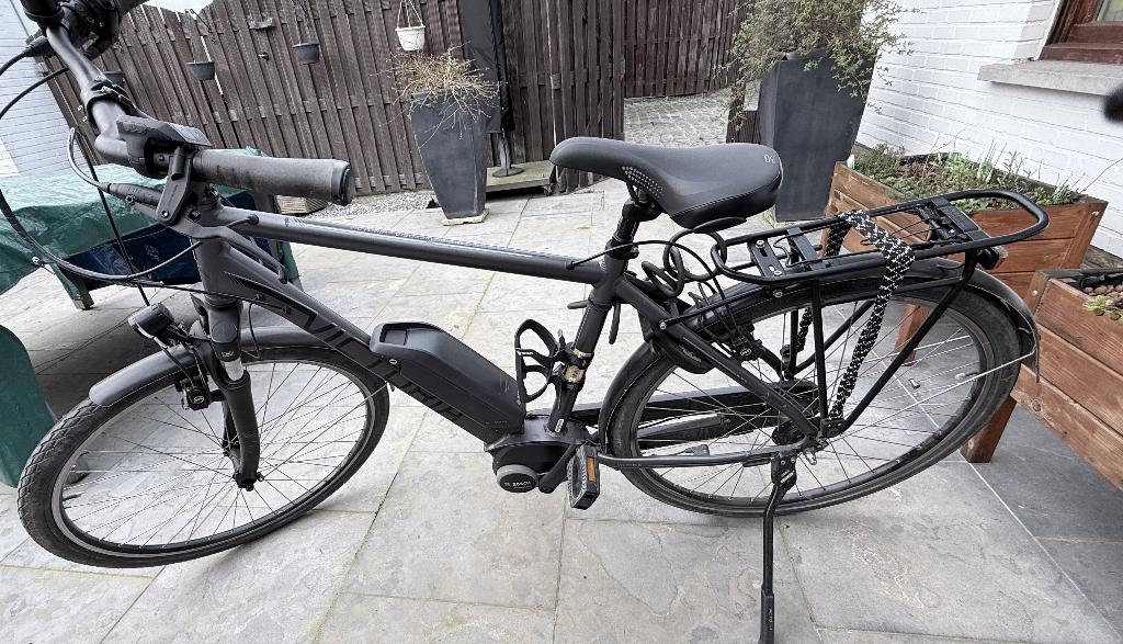electrische fiets voor alle  type Bosch zwart, Gebruikt, Versnellingen, 65 cm of meer, Ophalen