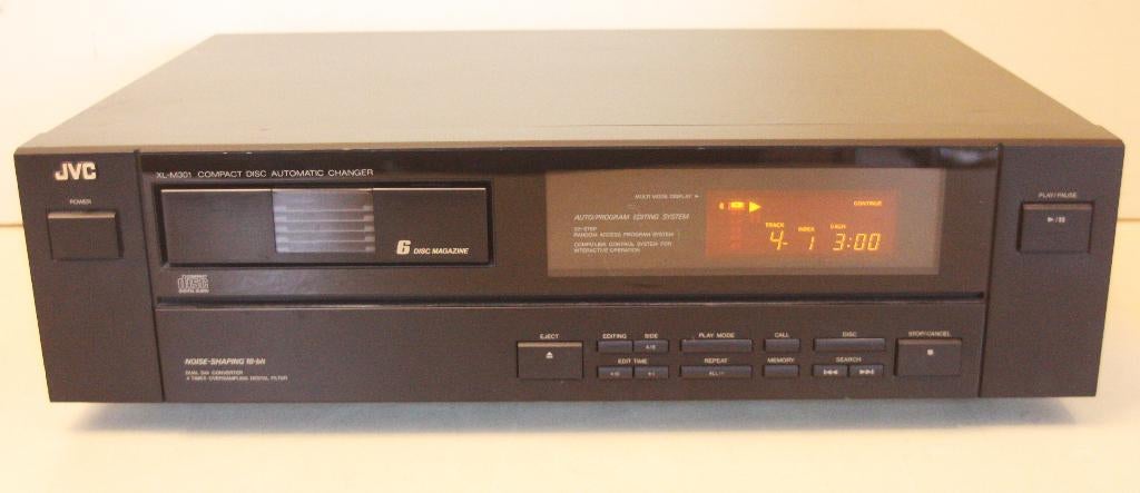 JVC CD-Speler Met Cassette Voor 6 CD's / Model XL-M301, Audio, Tv en Foto, Cd-spelers, Ophalen of Verzenden, Zo goed als nieuw