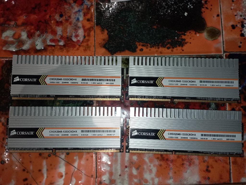 Kit RAM Corsair XMS3 DHX – 8 Go (4x2 Go) DDR3 1333MHz, Enlèvement ou Envoi, 8 GB, DDR3, Utilisé