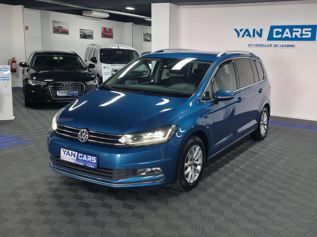 Volkswagen Touran Highline * Automatique * Full Options * GA, Gebruikt, Euro 6, 4 cilinders, USB