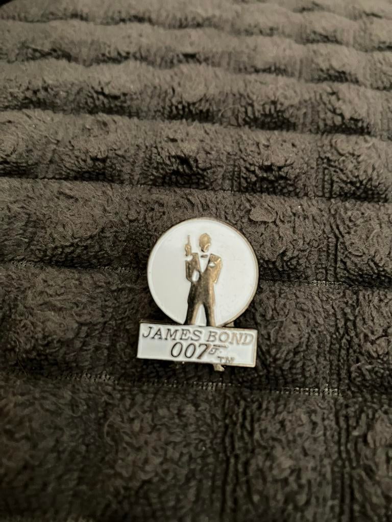Pins  James Bond 007, Collections, Enlèvement ou Envoi, Comme neuf