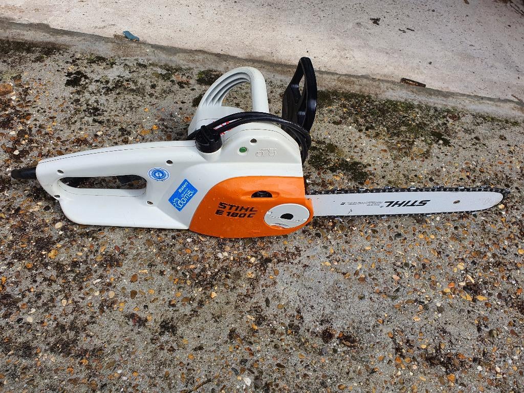 STIHL E 180 C Elektrische Kettingzaag - 35 cm werk heel goed, Doe-het-zelf en Bouw, Ophalen, Stihl, Kettingzaag, Zo goed als nieuw