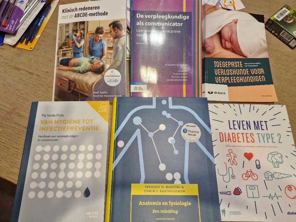 Boeken bachelor verpleegkunde, Ophalen, Zo goed als nieuw, Overige niveaus, Biologie