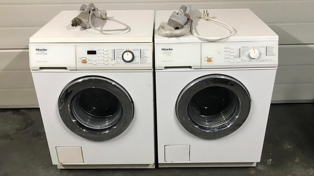 2 Miele wasmachines voor onderdelen, Elektronische apparatuur, Wasmachines, Ophalen of Verzenden, Gebruikt, Voorlader