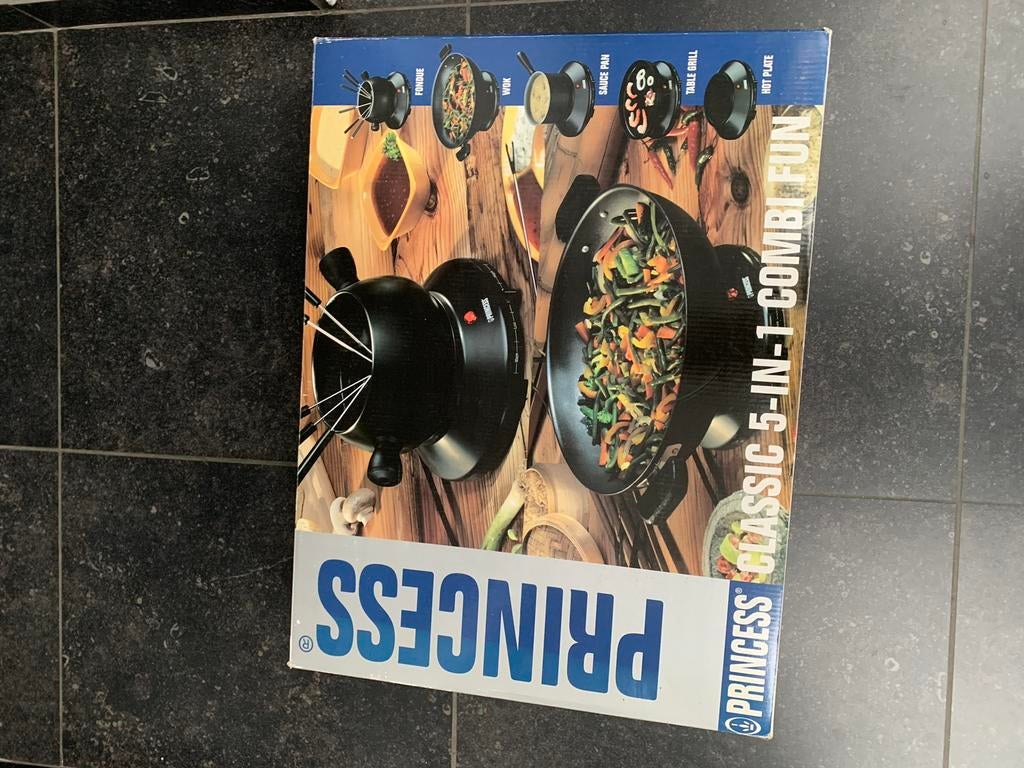 Appareil 5 en 1- Princess, Ophalen, Zo goed als nieuw