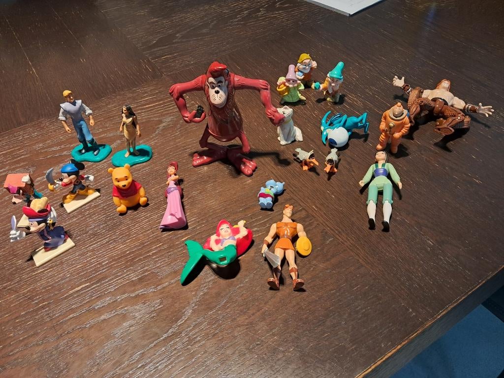 Disney figuurtjes, Ophalen