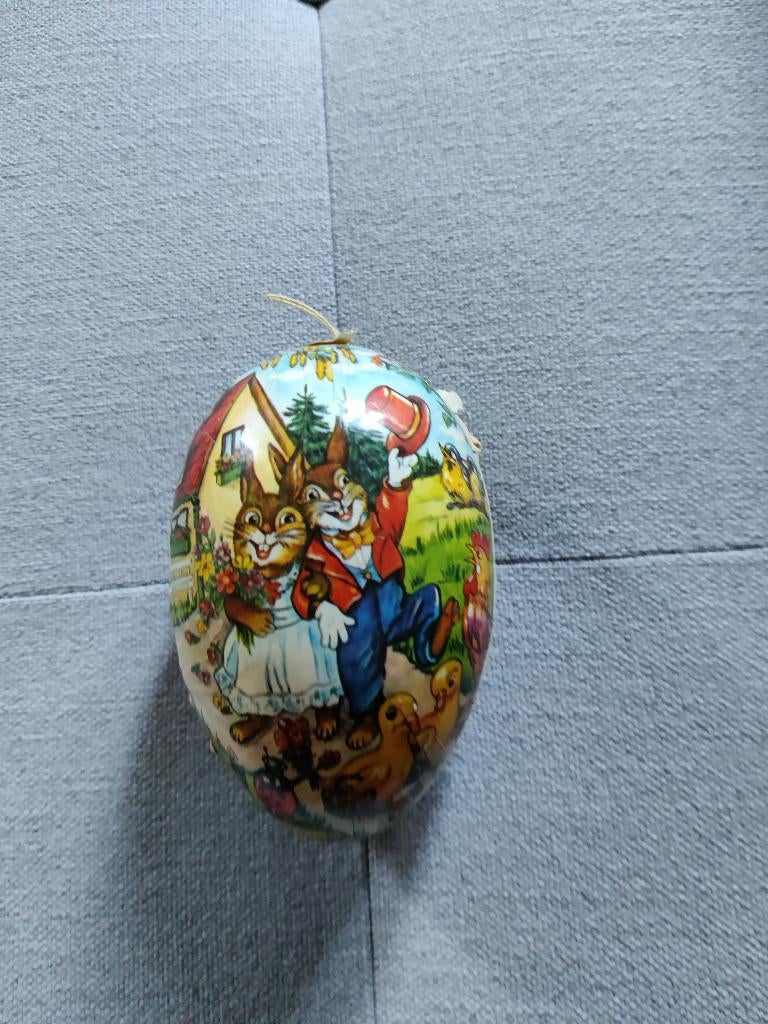 Vintage kartonnen paasei € 6,00, Divers, Pâques, Utilisé, Enlèvement ou Envoi