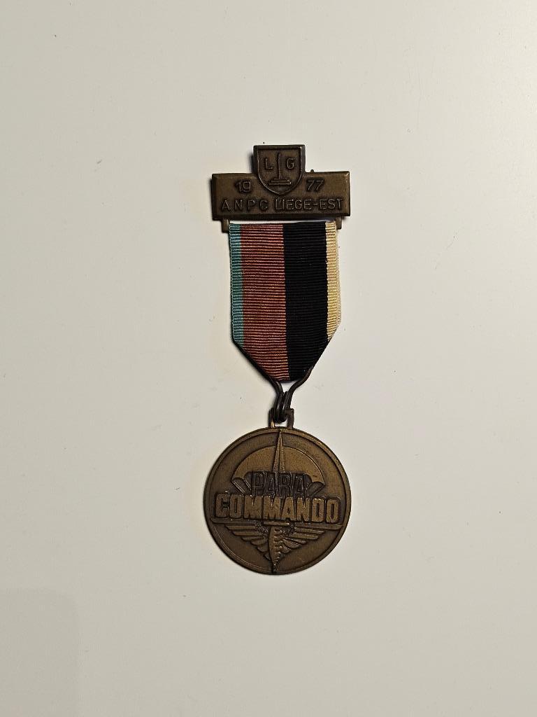 Medaille Para commando 01, Collections, Objets militaires | Général, Envoi, Autres, Ruban, Médaille ou Ailes