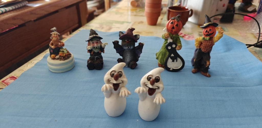 beeldjes Halloween 7 stuks in polyester, Verzamelen, Beelden en Beeldjes, Ophalen of Verzenden, Zo goed als nieuw, Fantasy