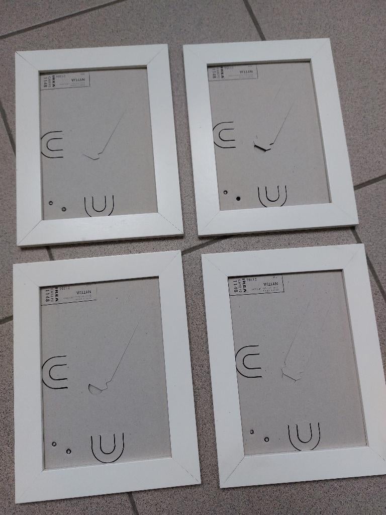 sets van 4 witte houten kadertjes - IKEA, Huis en Inrichting, Woonaccessoires | Lijsten, Ophalen, Minder dan 50 cm, Nieuw, Minder dan 50 cm