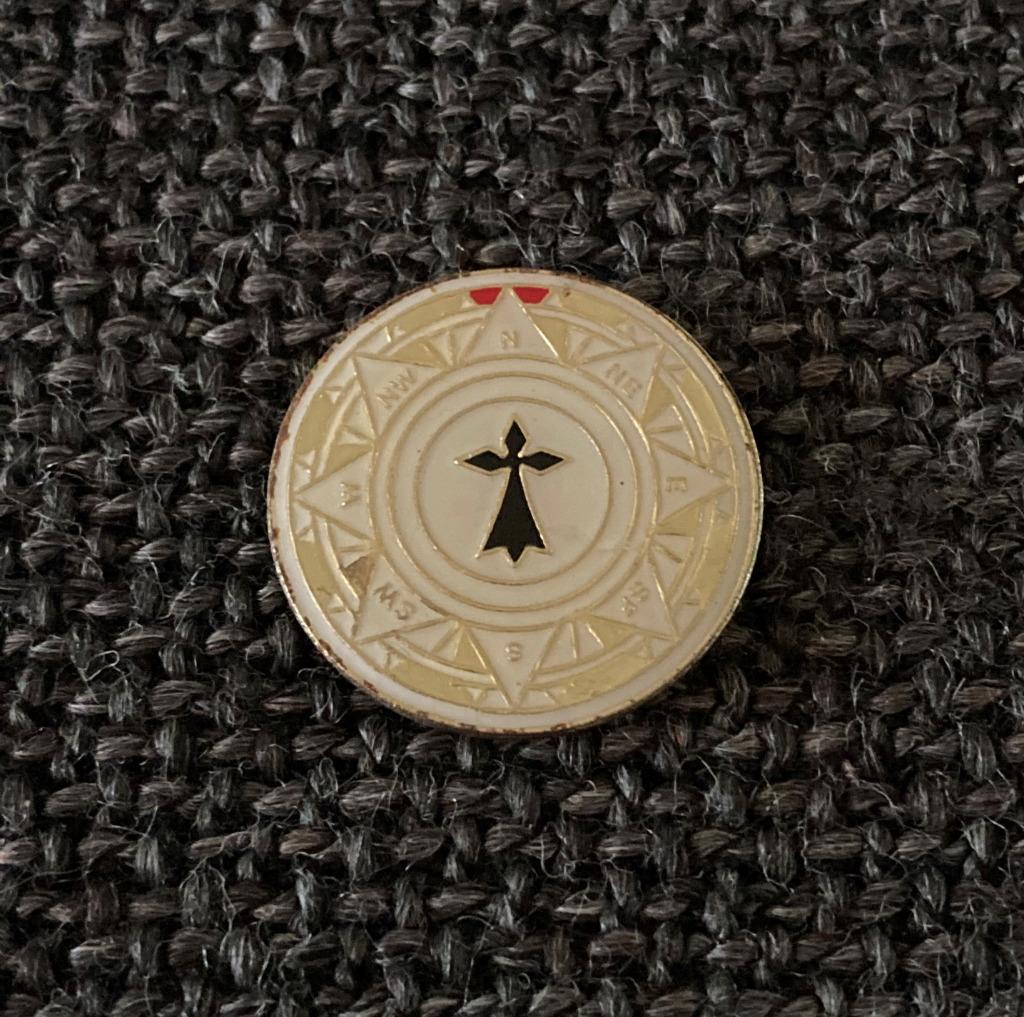PIN - KOMPAS - BOUSSOLE, Collections, Envoi, Utilisé, Autres sujets/thèmes, Insigne ou Pin's
