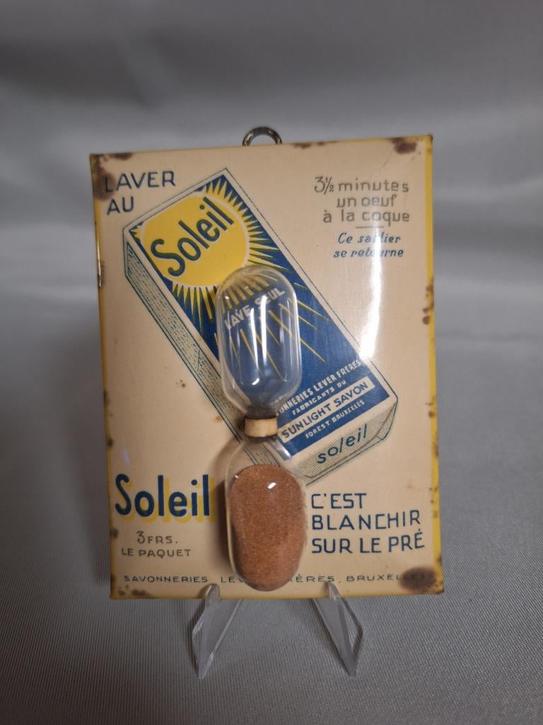 Reclame zandloper zeep Soleil Lever Frères Brussel, Ophalen of Verzenden, Gebruikt, Reclamebord