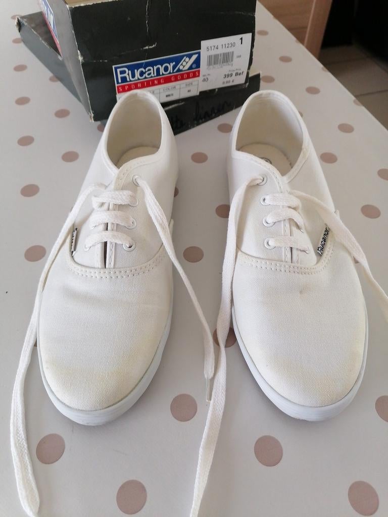 Gratis afhalen in Zelzate maat 40, Kleding | Dames, Schoenen, Ophalen of Verzenden, Gedragen