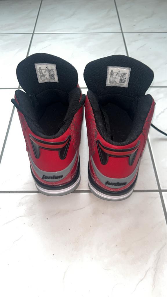 Jordan dub zero red, Ophalen, Overige kleuren, Nieuw, Sneakers