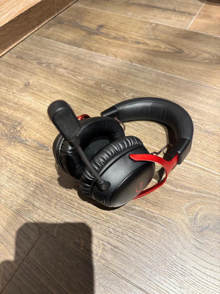 HyperX Cloud III S Wireless - Gaming Headset - Draadloos, Computers en Software, Headsets, Mute-functie, Ophalen of Verzenden