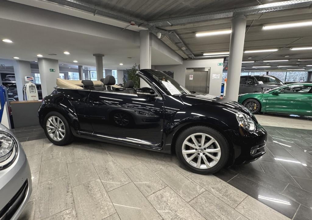 VW New Beetle Spéciale "Club" noir métallisé Cab 1.2 TSI, 1197 cm³, Achat, Entreprise, Cabriolet