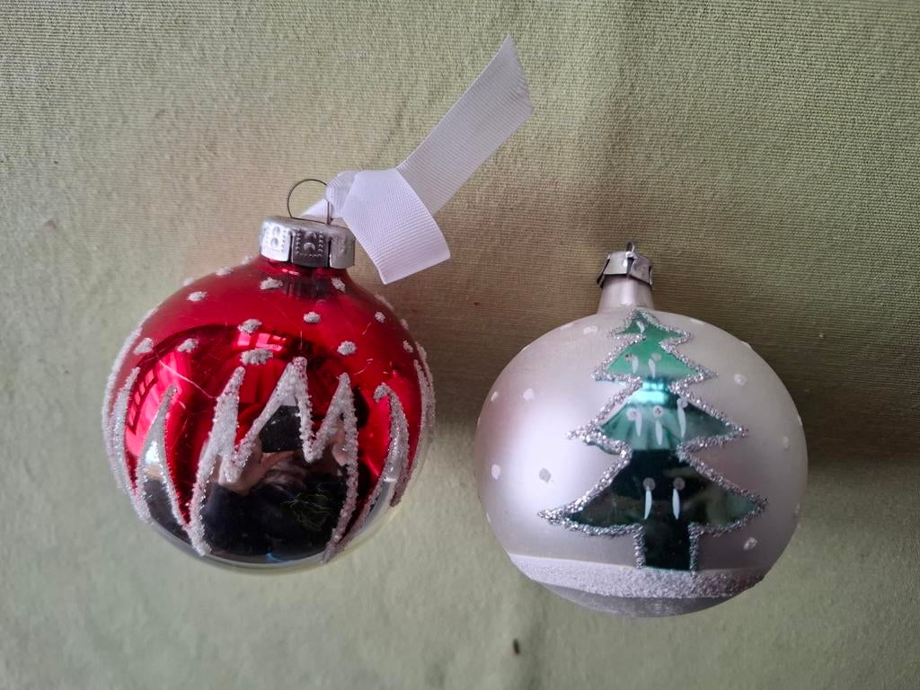 Rood / zilver / groen antieke vintage kerstballen €6 / stuk, Diversen, Kerst, Zo goed als nieuw, Ophalen of Verzenden