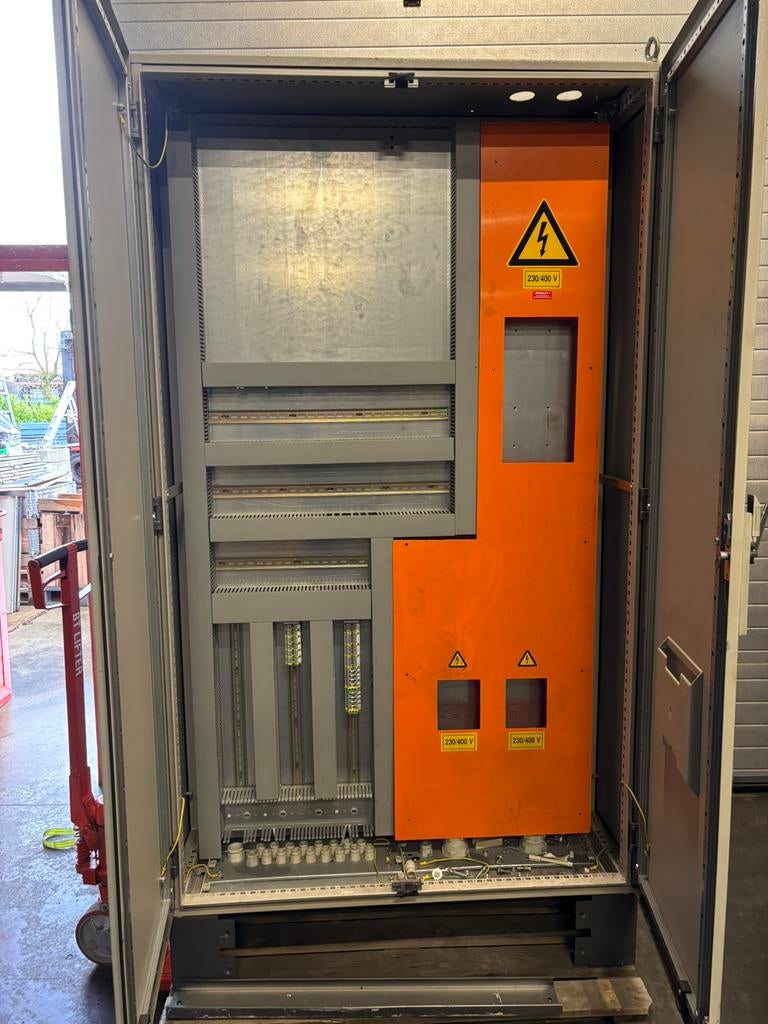 Industriële elektriciteitskast verdeelkast stoppenkast ritta, Enlèvement, Comme neuf