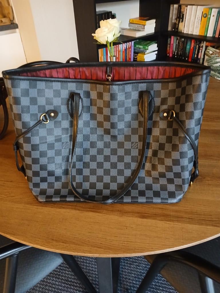 Handtas, Ophalen of Verzenden, Zo goed als nieuw, Grijs, Handtas