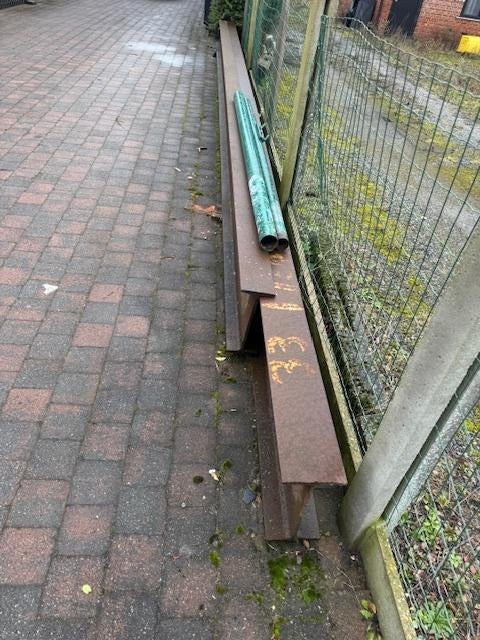 Poutrelle +, Doe-het-zelf en Bouw, Metalen, Ophalen, Gebruikt