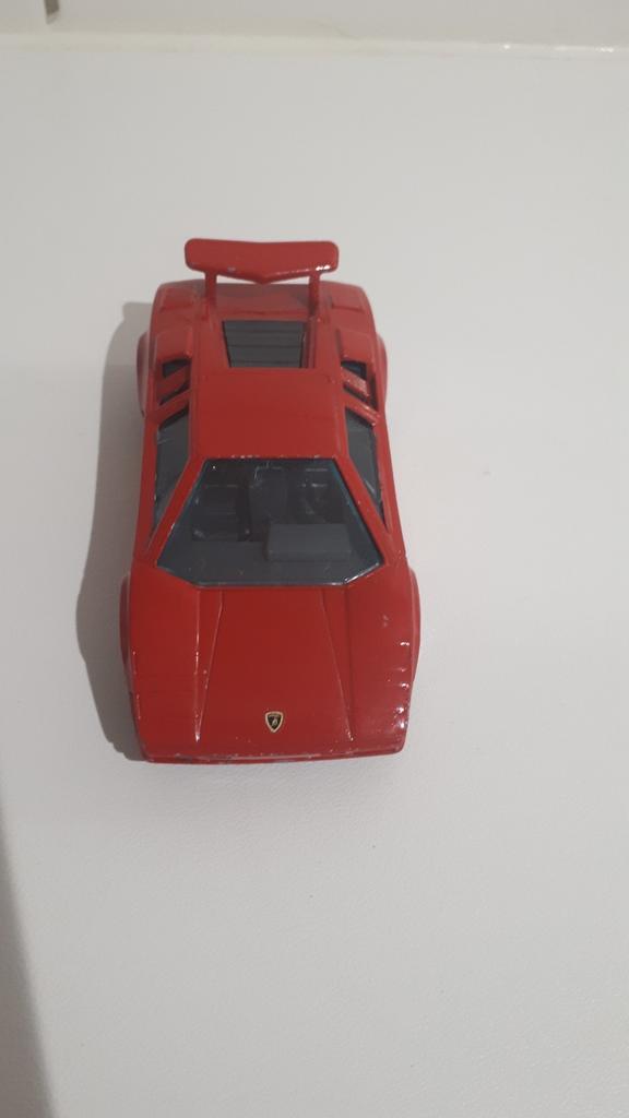 Bburago Lamborghini Countach 5000 Rood, Ophalen of Verzenden, Zo goed als nieuw, Auto