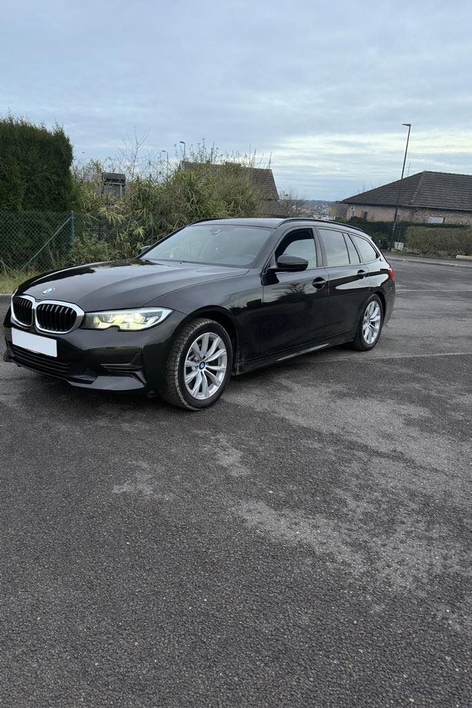 BMW 318d G21, Auto's, Automaat, Zwart, Leder, Particulier