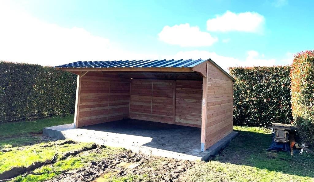 Abri de prairie 4 x 6 m + traverse en bois de Douglas massif, Pâturage, 2 ou 3 chevaux ou poneys