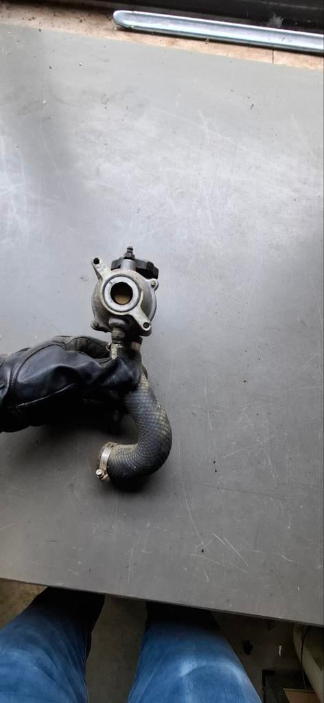 Thermostaat kawasaki zzr1100 1994 zzr 1100, Motoren, Ophalen of Verzenden