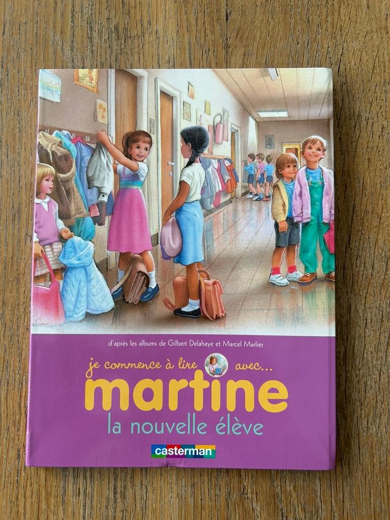 je commence à lire avec Martine la nouvelle élève franstalig, Enlèvement ou Envoi, Neuf, Fiction