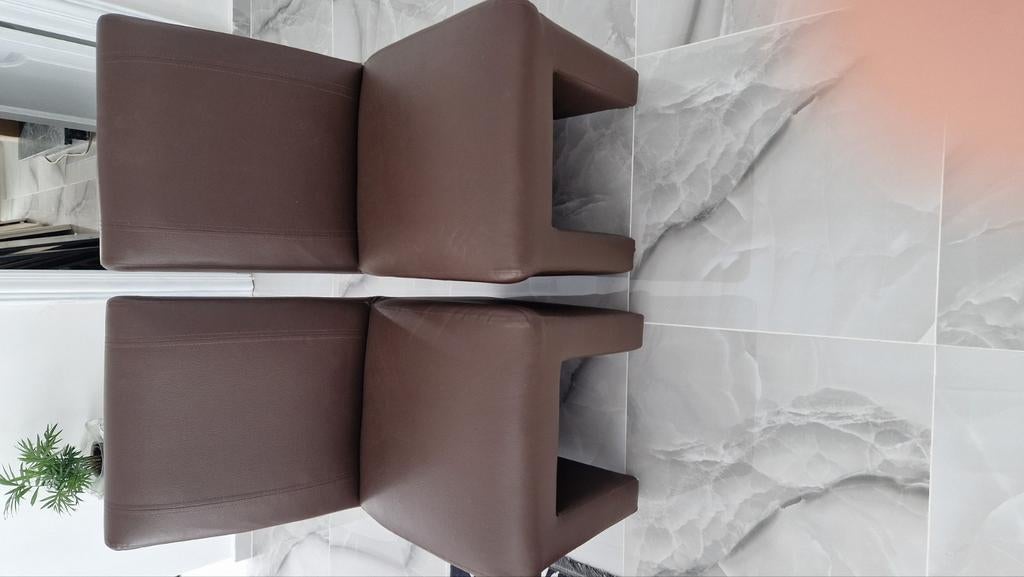2 sièges robustes sur roulettes en cuir marron, Maison & Meubles, Chaises, Enlèvement, Comme neuf