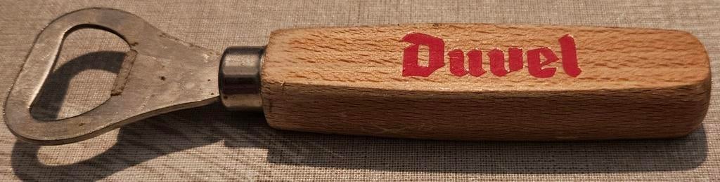 Ouvre-bouteille en bois Duvel avec impression rouge
C'est, Enlèvement ou Envoi, Comme neuf, Ouvre-bouteille, Duvel