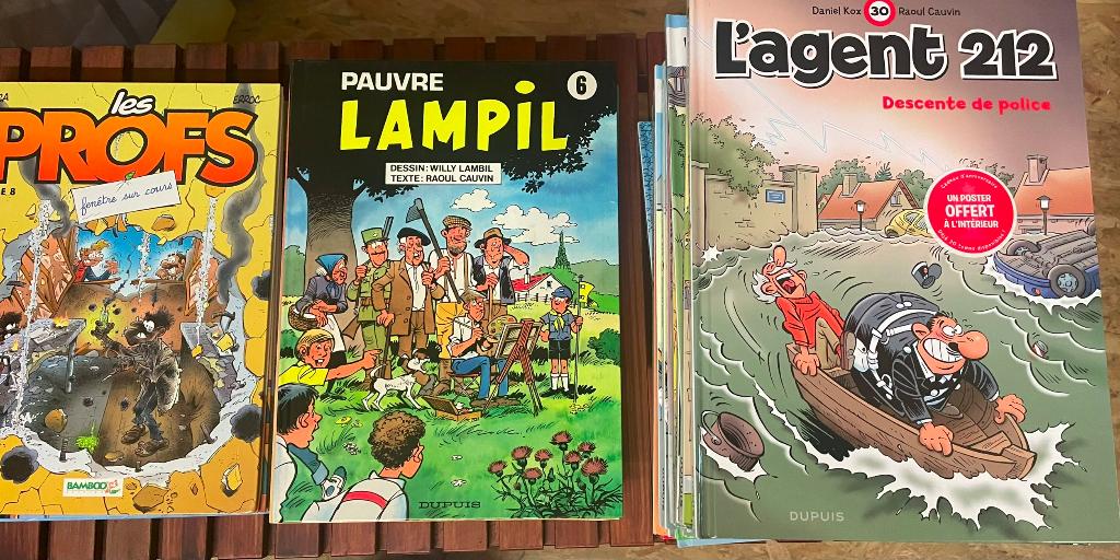 Agent 212: Stripboeken van Arme Lampil Teachers, Boeken, Ophalen